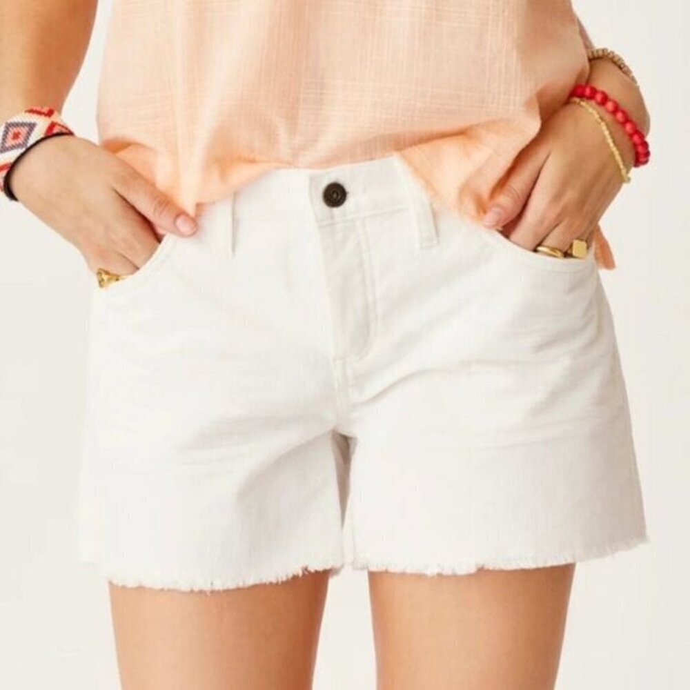 Carve Designs Oahu 4 inch Corduroy Shorts White Size 12 NEW